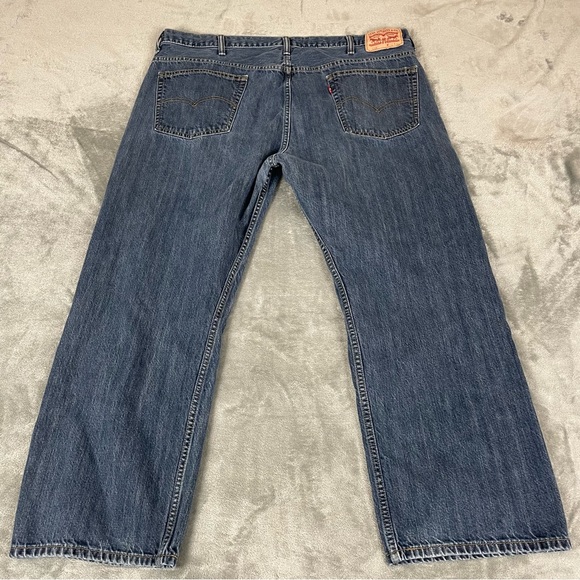 Levis 569 Mens Size 42x30 ( Actual 42x28) Loose Straight Leg Denim Dark Wash - Picture 2 of 14